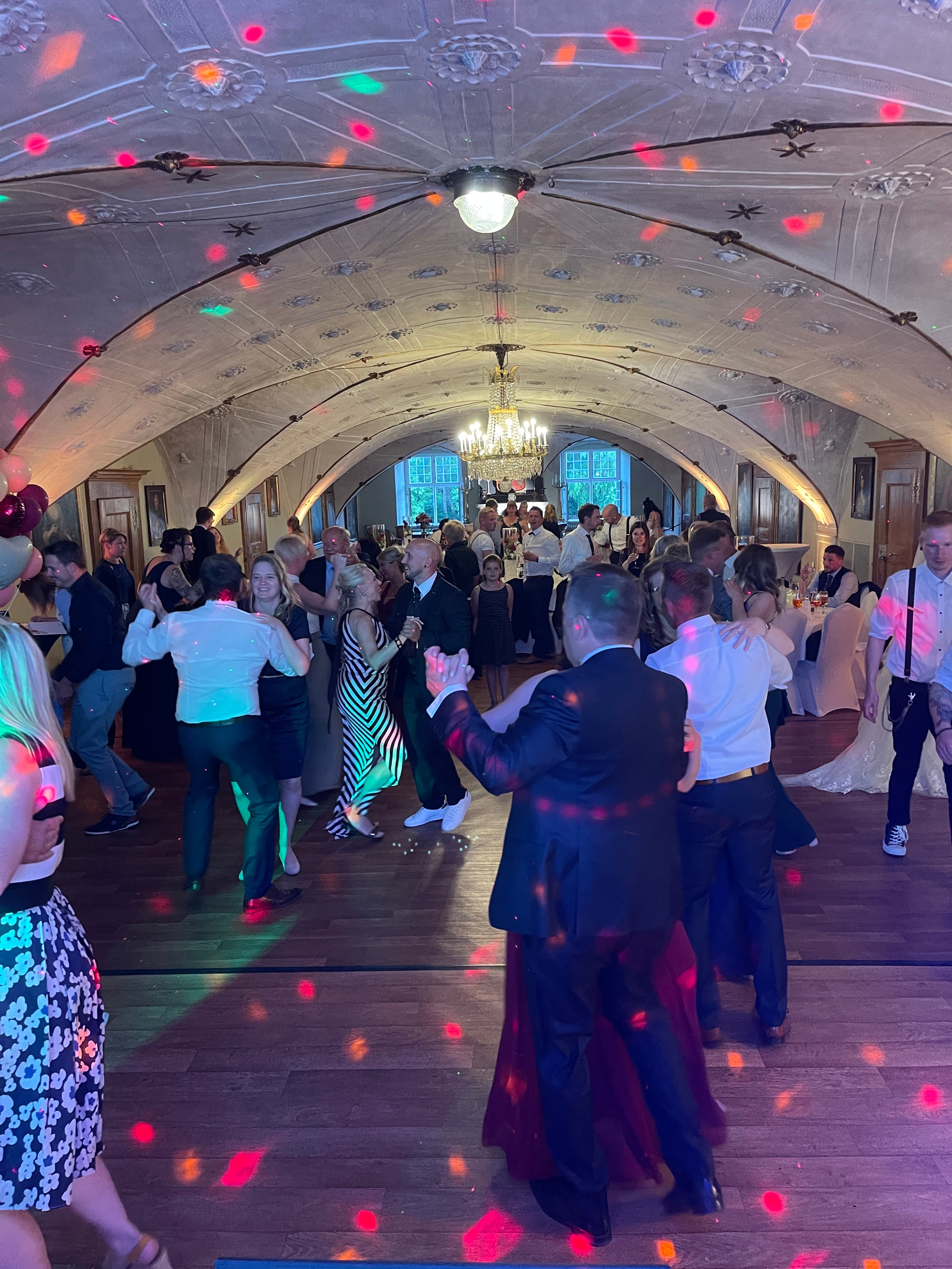 Hochzeitspiel Bingo für Hochzeitsparty mit spielen