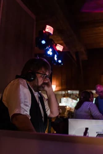 Geburtstag DJ in Lübeck Gesucht